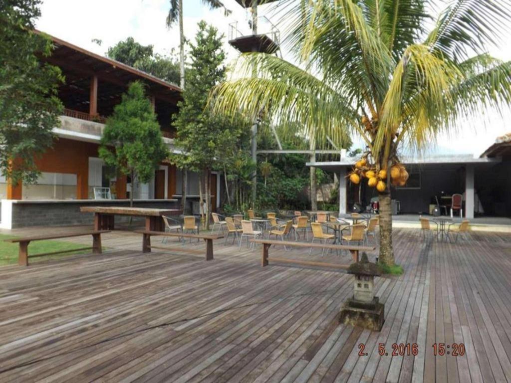 Jimmers Mountain Resort Puncak Ngoại thất bức ảnh