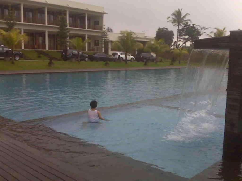 Jimmers Mountain Resort Puncak Ngoại thất bức ảnh